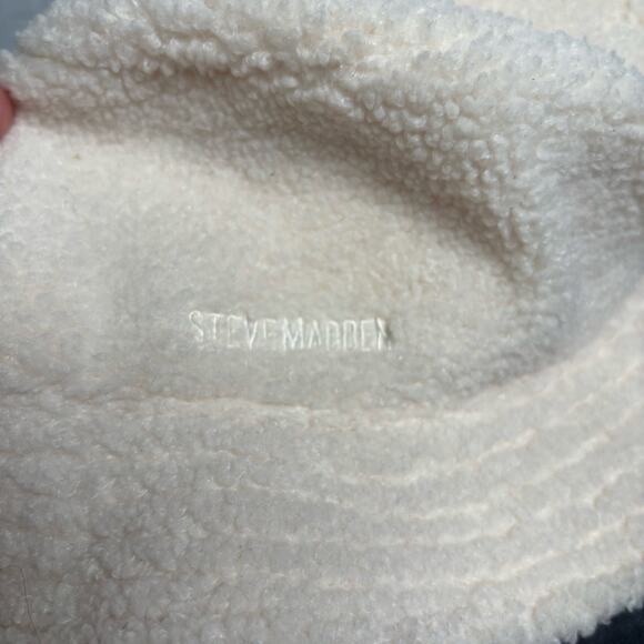 Steve Madden Cream Sherpa Bucket Hat OS - Picture 3 of 6